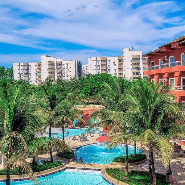 Frente ao Parque da Lagoa Quente Entrada NÃO INCLUSA Aptos Particulares com varanda、カルダス・ノバスのホテル