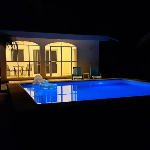 Casita del Arco El Cedral Cozumel, Hotel in Cozumel