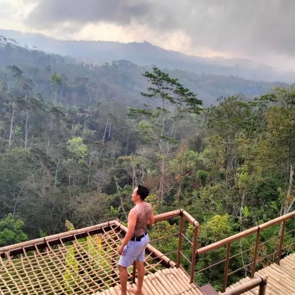 Wanagiri sunset glamping, hotel v destinaci Gitgit