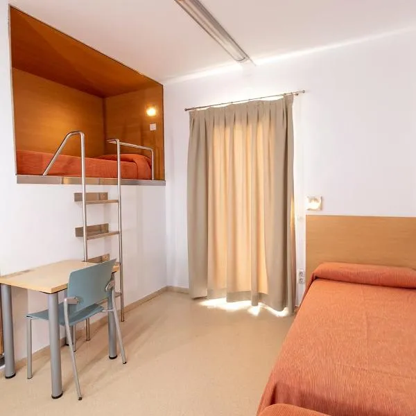 Albergue Inturjoven Torremolinos, hotel in Torremolinos