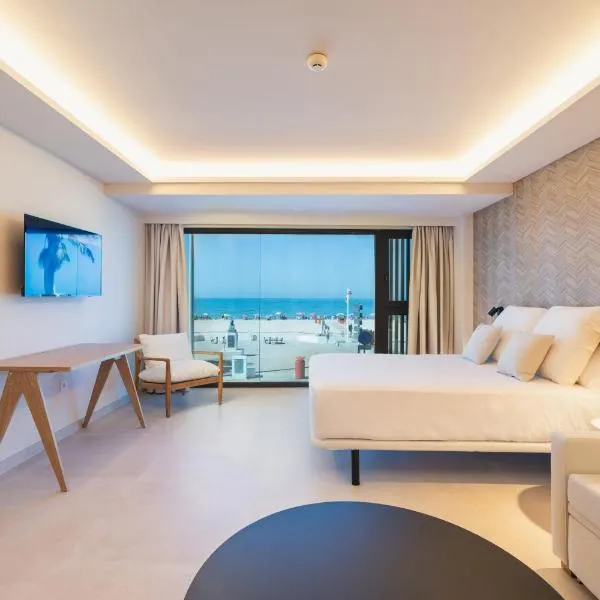 Apartamentos Playa Victoria - by Grupo Tribu, hôtel à Cadix