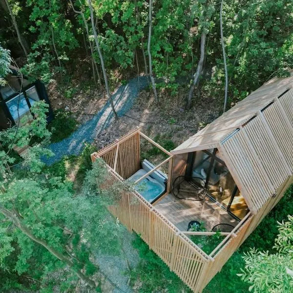 Slowood Cabins, ξενοδοχείο σε Balatonszepezd