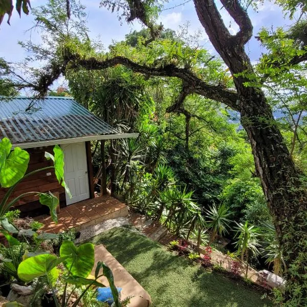 CABAÑAS EN ZONA 16, hotel in Guatemala