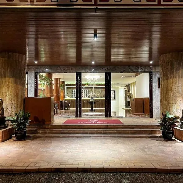 The Borneo Hotel, hotel in Kuching
