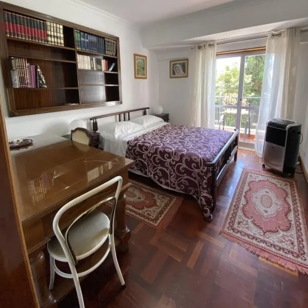 Simbiose, hotel in Carcavelos