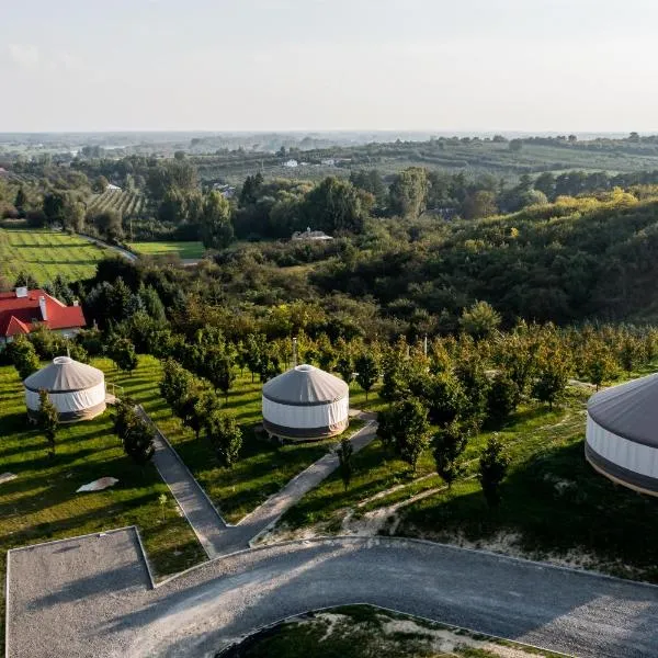 Jurta Rokitek61, hotel v destinaci Sandoměř