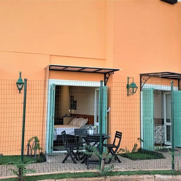 Apto Roma na Vila Paraíso: um cantinho feliz, hotel in Maringá