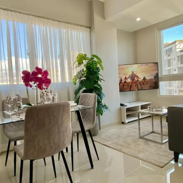 Cozy City Center Condo Full AC, hotel in Santo Domingo