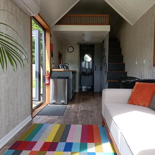 The Tiny House, hotel in Bovey Tracey