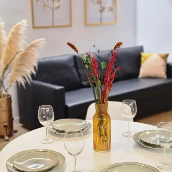 Las Artes Hlius Luxury Apartments, Hotel in Valencia