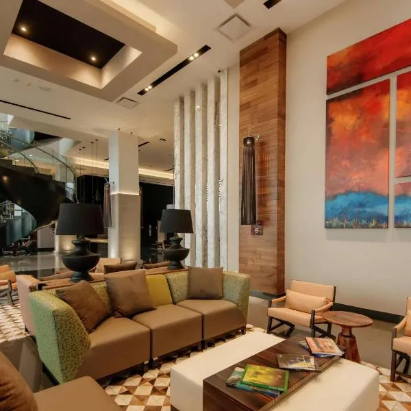 Hilton Garden Inn Puebla Angelopolis, hotel in Puebla