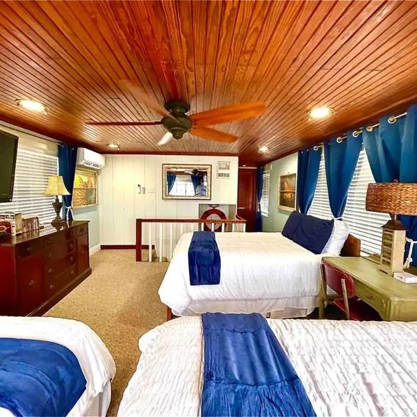 The Spotted Tail, hotel in Hackberry