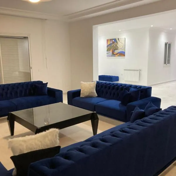 Appartement haut standing 170 m2, hotel din Tunis