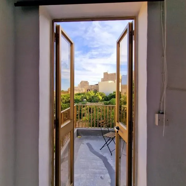 Nina, hotel in Siġġiewi