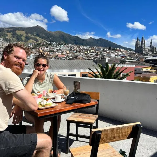 Community Hostel Quito, hotell i Quito