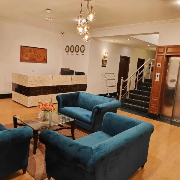 Hotel Amisa Golf Course Road MG Road, hotel in Gurgaon