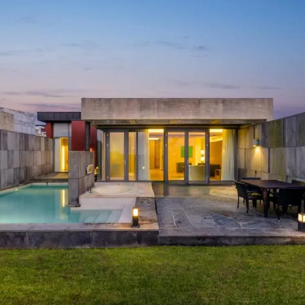 STANFORD Hotel & Resort Jeju，位于济州市的酒店
