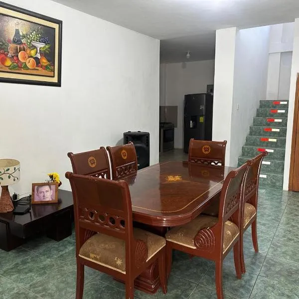 EMMA HOUSE, hotel in Puerto Baquerizo Moreno