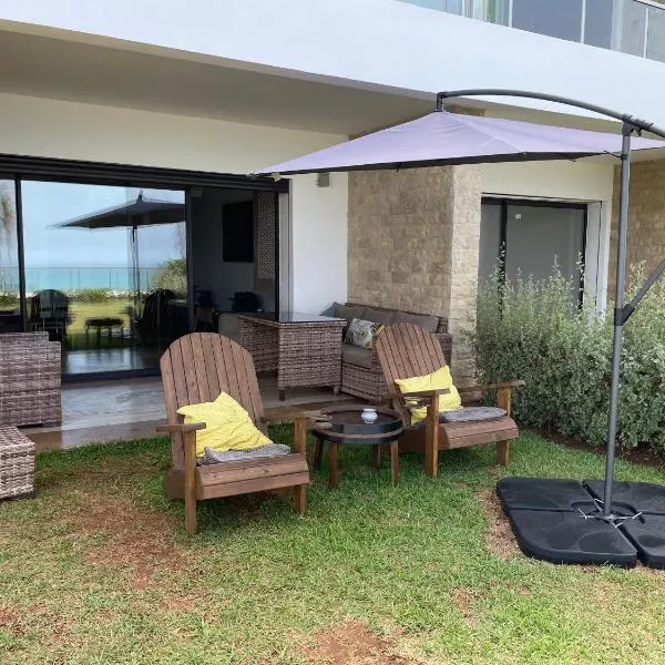 OCEAN VIEW, Prestigia Plage des Nations, hotel in Sidi Bouqnadel