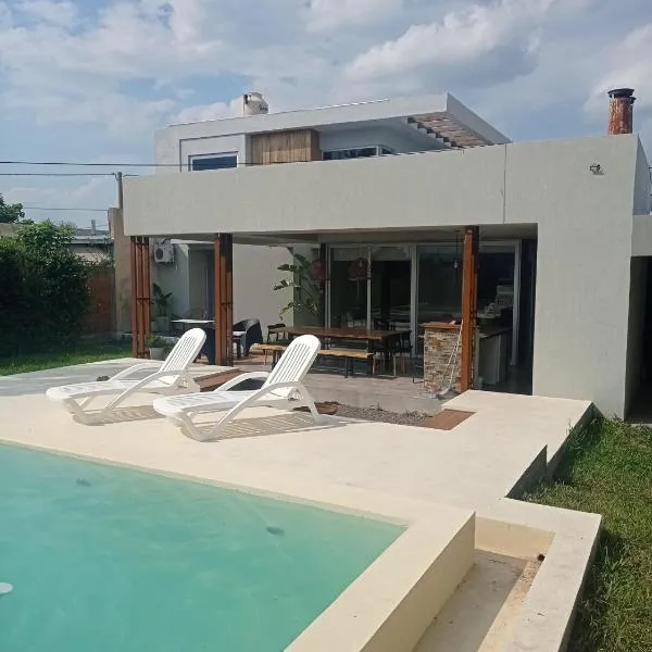 Tranquilidad plena y Termas., hotel in Villa Elisa