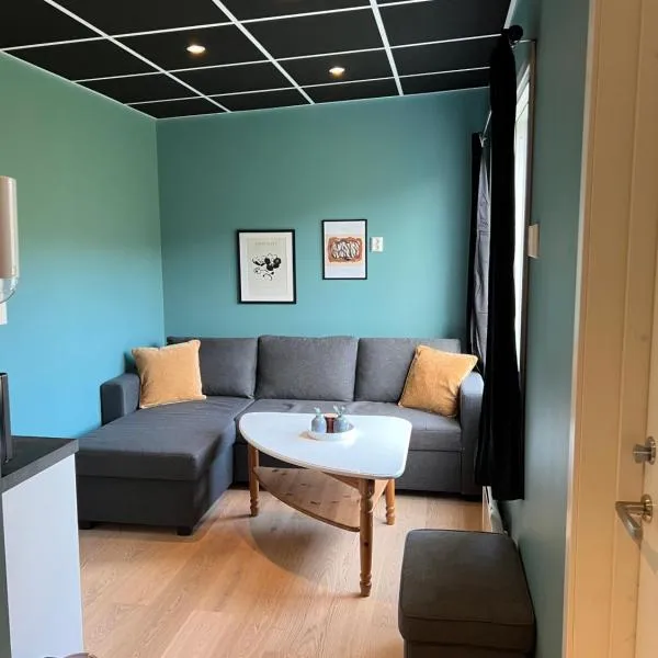 Overnatting med sjøutsikt å rolige omgivelser, hôtel à Alta