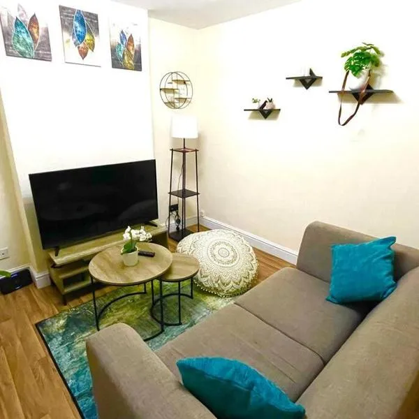 Charter House with good Wifi, hotel in Chatham
