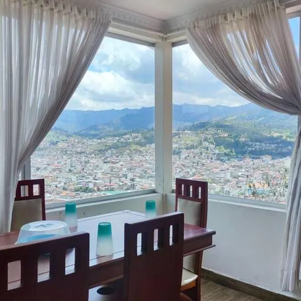 Departamento acogedor y moderno, vista increíble., hotel in Loja