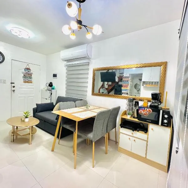 Nyssa Crib 2BR Whole Townhouse Camella Bacolod South, hotel in Bacolod