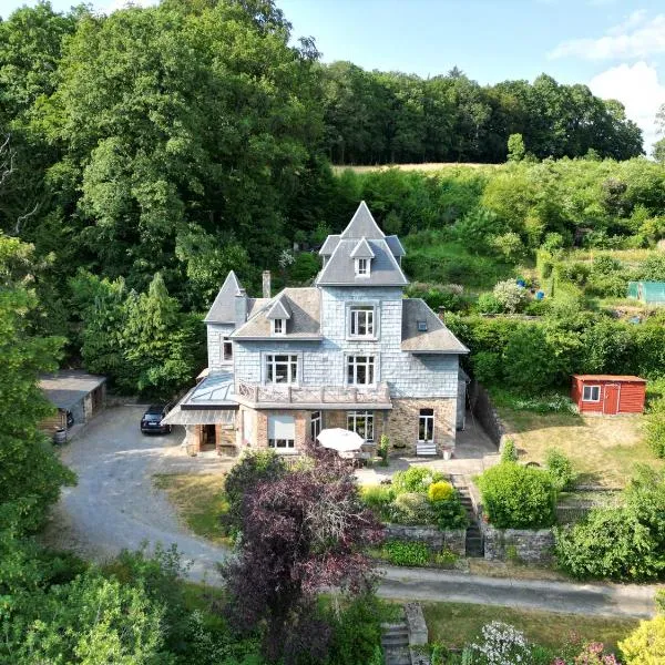 La Touratte Bed & Breakfast，位于圣胡伯特的酒店