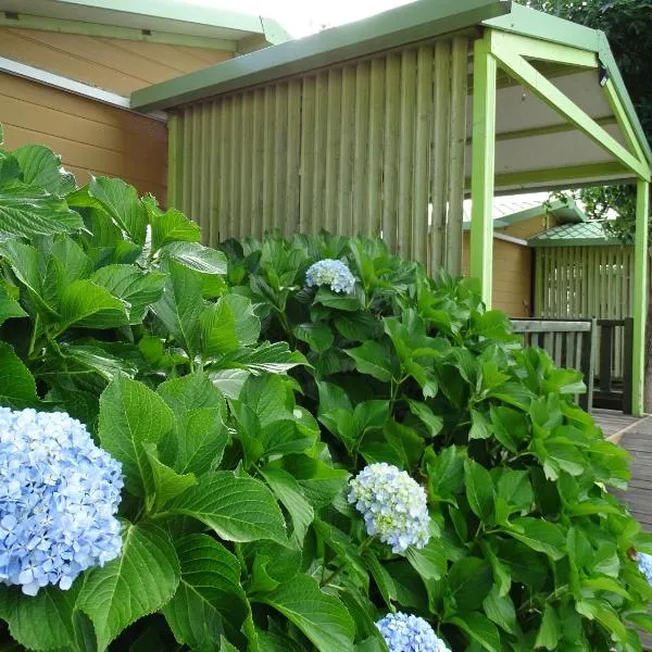 CAMPING RIANXO, hotel v destinaci Rianjo