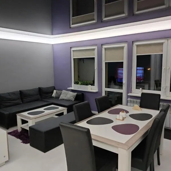 Nowoczesne mieszkanie 63m2, Hotel in Bad Königsdorff-Jastrzemb