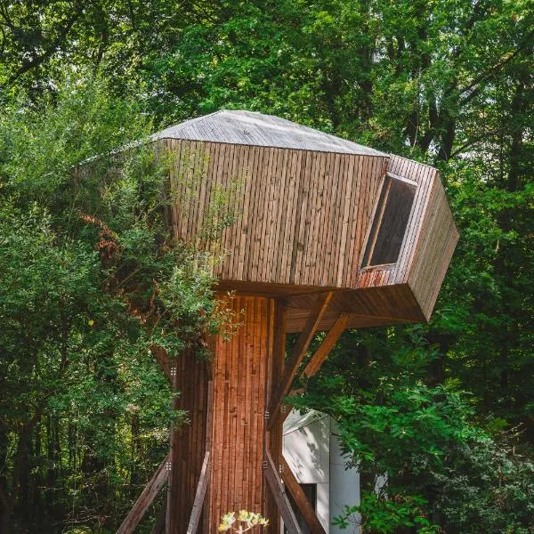Utopia Village - Art & Nature Lodges, hotelli kohteessa Mons