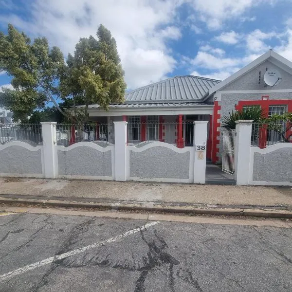 AIDEN'S GUEST HOUSE, hotel a Port Elizabeth