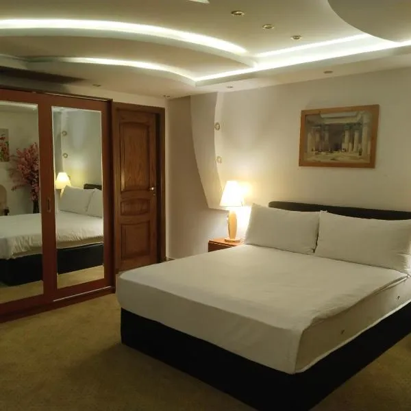 باب المدائن, hotel en El Cairo