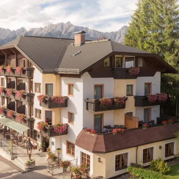 Appartement- und Wellnesshotel Charlotte - 3 Sterne Superior, hotel a Seefeld in Tirol