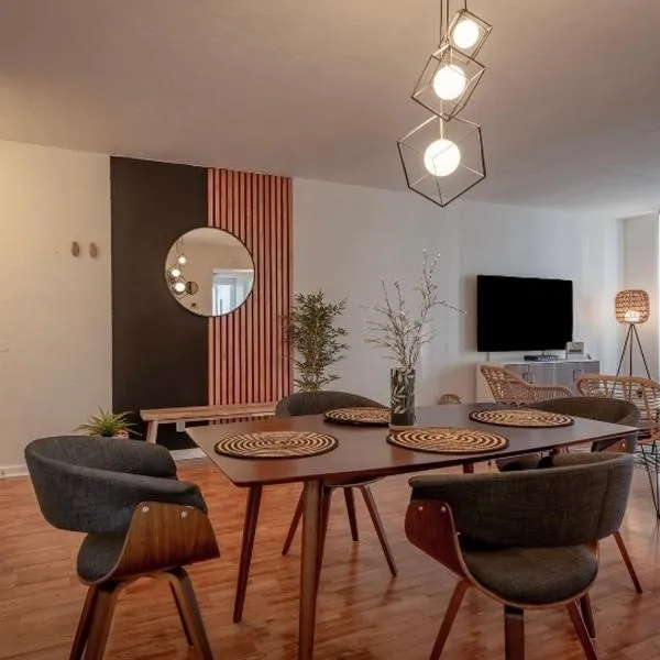 Tides Condominiums, hotel en Hollywood