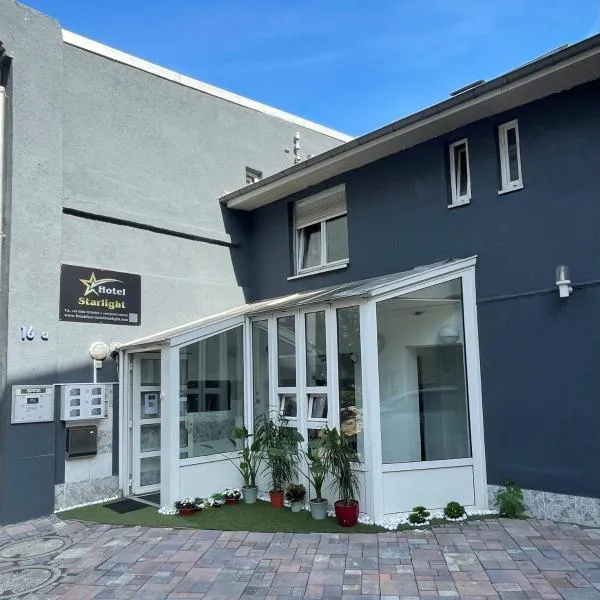 Hotel Starlight, hotel a Francoforte sul Meno