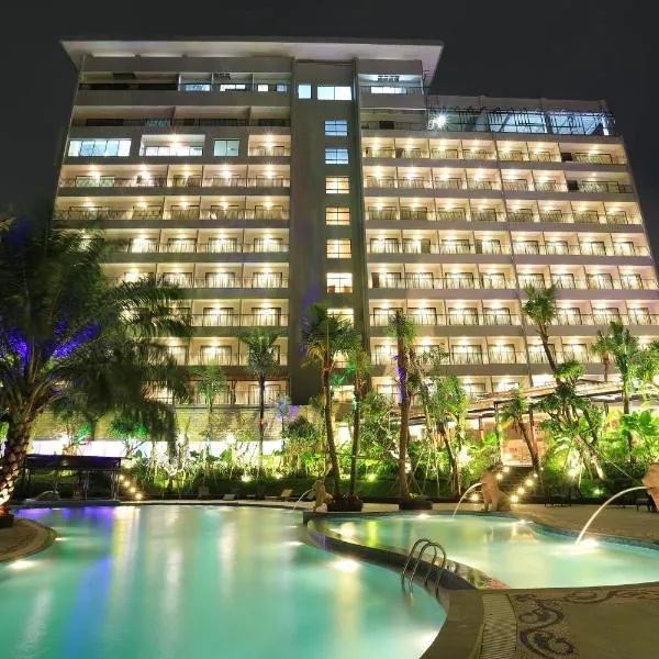 Ijen Suites Resort & Convention, hotel en Malang