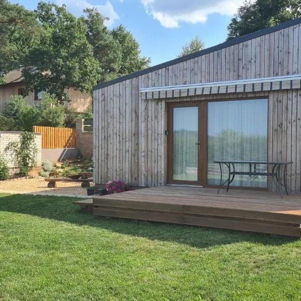 Orlická přehrada Chata Malá, hotel en Kožlí u Orlíka