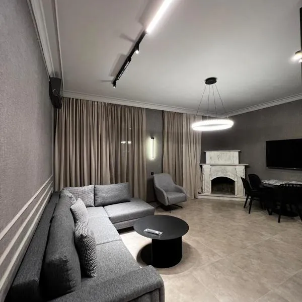Apart leitmotif, hotel in Tbilisi City