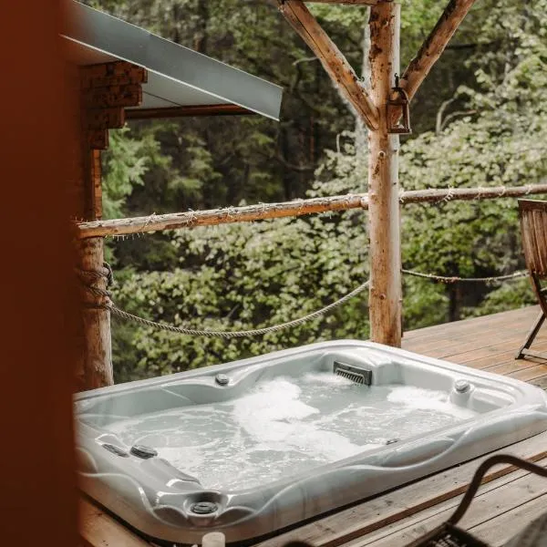 Wooden Nest, hotel in Durbuy