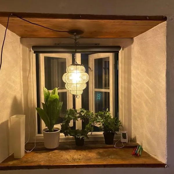 Mysig innerstads lägenhet, hotel in Visby