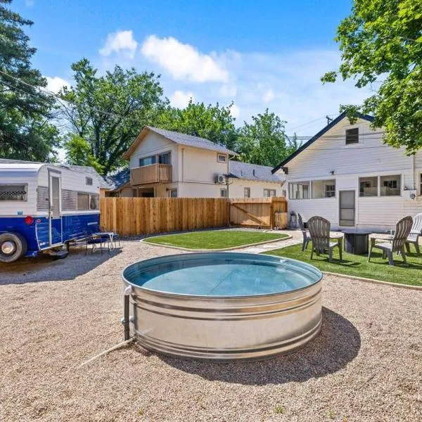 Downtown Bungalow with Geothermal Hot Spring, hotel in Boise
