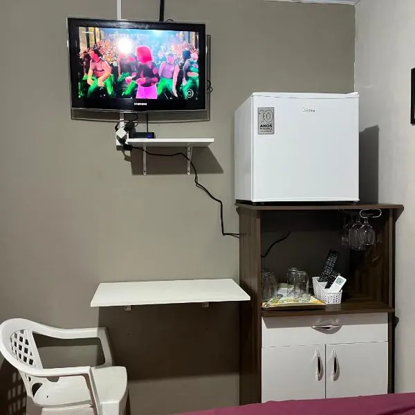 Casa Recanto - Quarto simples, hotel in Rio Verde