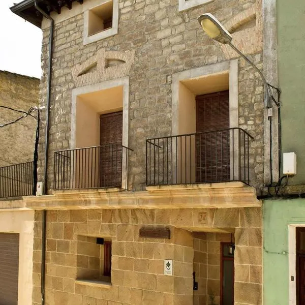 Casa rural marga, ξενοδοχείο σε Tardienta