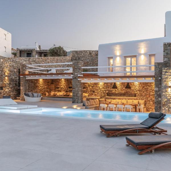 Mykonos Actor’s Villa. 3 bedrooms, private pool.