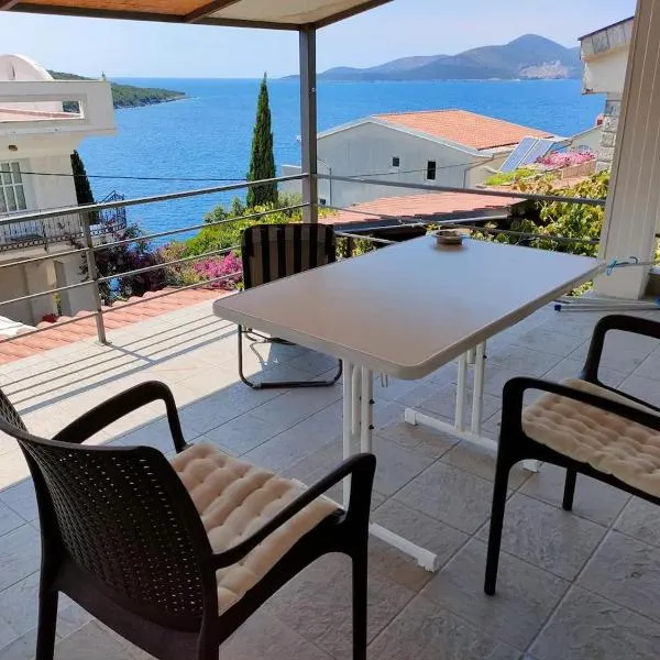 1-Bedroom Apartment, hotel v destinaci Bigovo