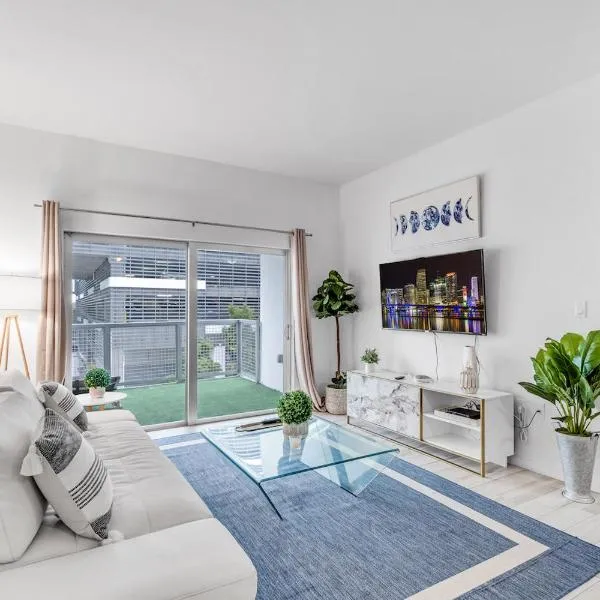 Lovely Unit Mins from Wynwood with Free Parking, hotel in Miami