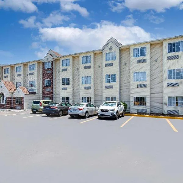 Microtel Inn & Suites by Wyndham Cordova Memphis Wolfchase，位于孟菲斯的酒店