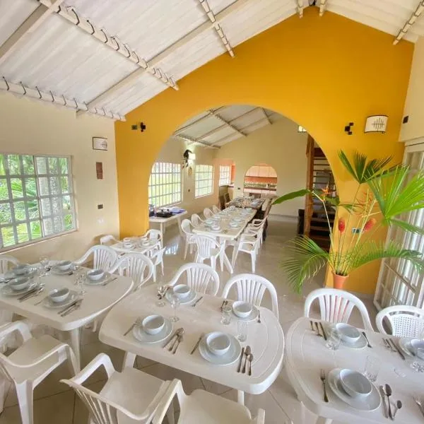 Finca Andalucia con Piscina en Mesitas, Hotel in El Colegio